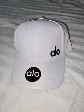 ALO Yoga White Baseball Cap with Black Logo